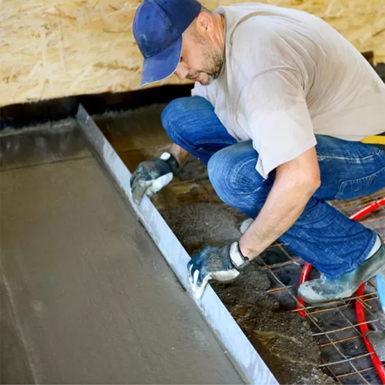 Hợp chất tự san phẳng